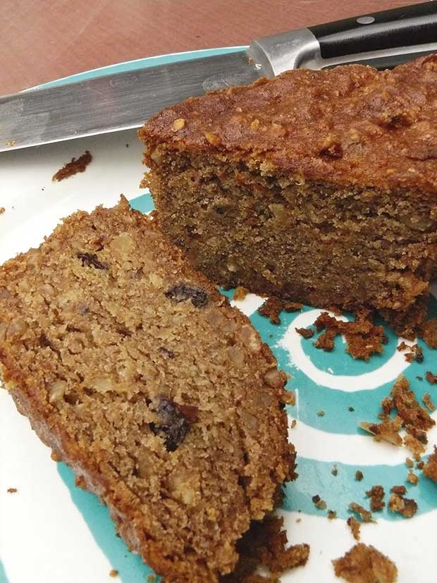 How to tell when a persimmon is ripe PLUS and easy persimmon cake recipe